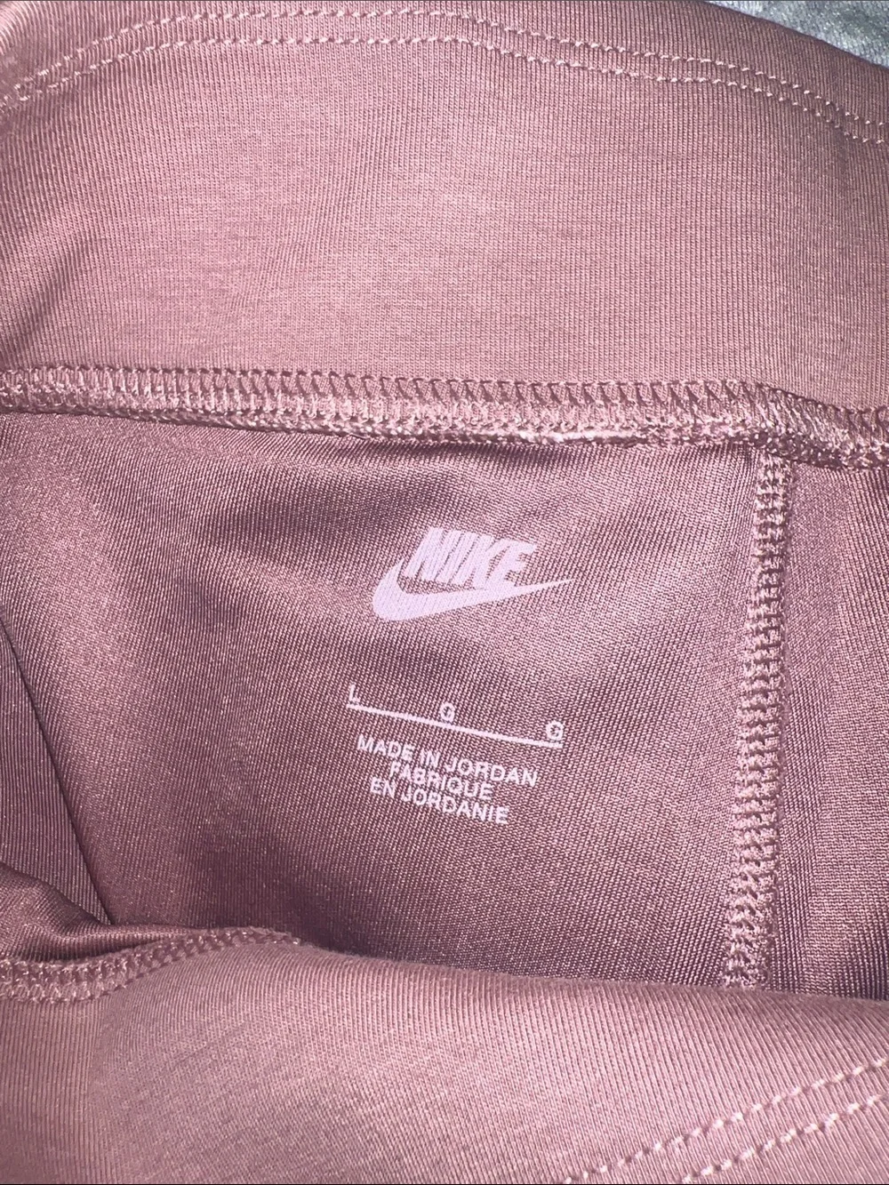 Nike Rose-Mauve High-Rise Biker Shorts with Black Swoosh